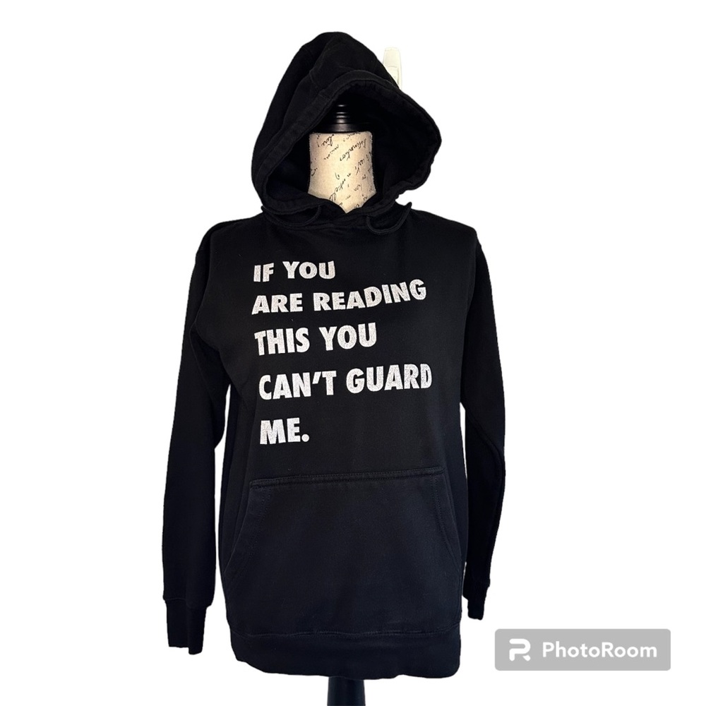 Circle Clothing | Basketball Black Graphic Hoodie Sweatshirt | Size Small